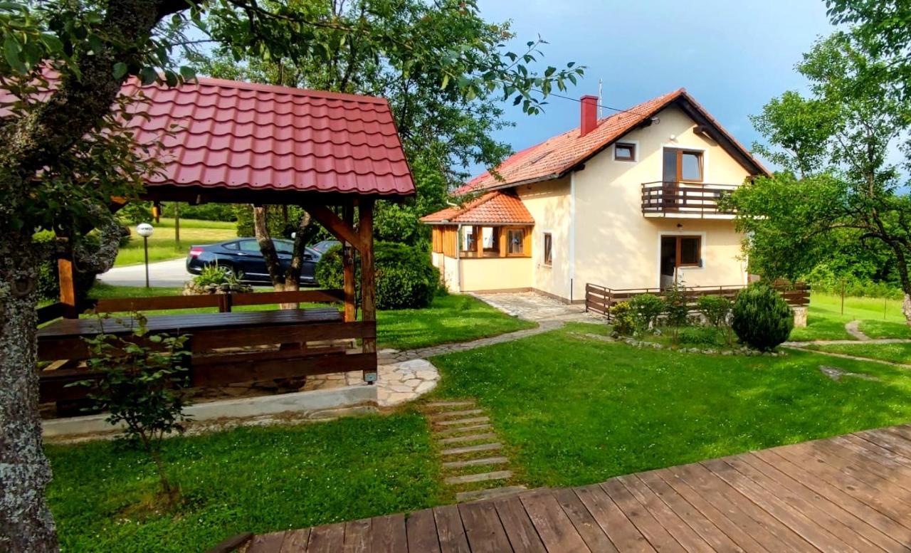 Guesthouse Mirko Hodak Selište Drežničko Buitenkant foto