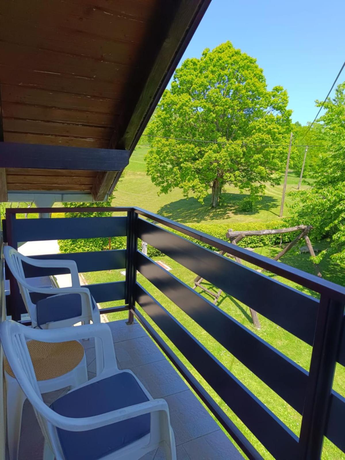 Guesthouse Mirko Hodak Selište Drežničko Buitenkant foto
