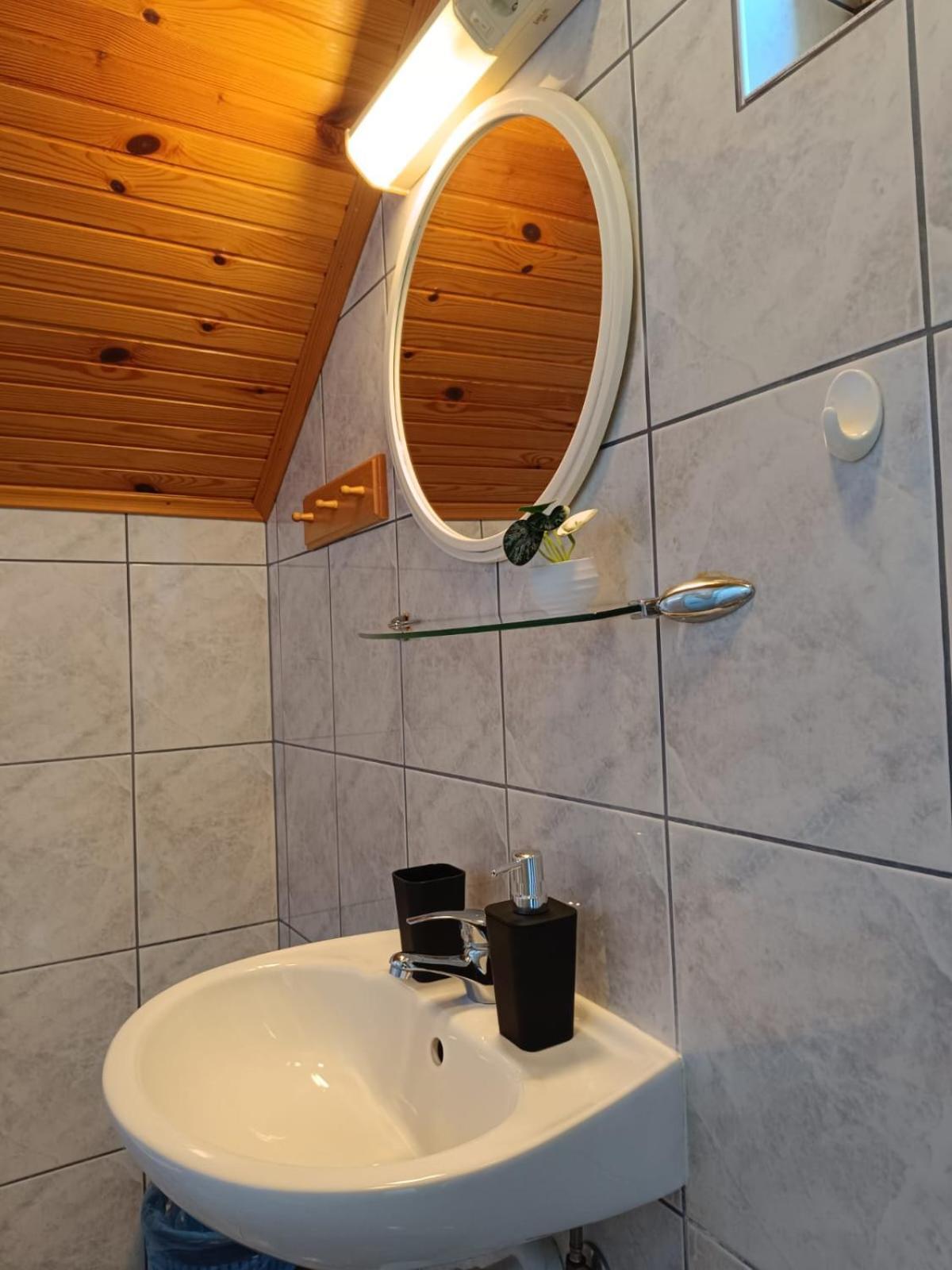 Guesthouse Mirko Hodak Selište Drežničko Buitenkant foto